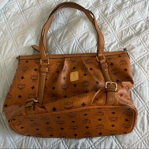 Authentic McM Vicetos crossbody